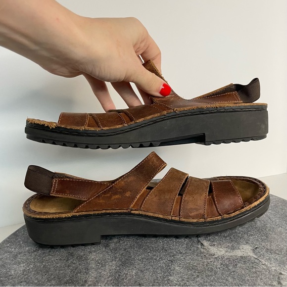 Naot Dark Brown Leather Strappy Sandals 38 - Picture 6 of 12